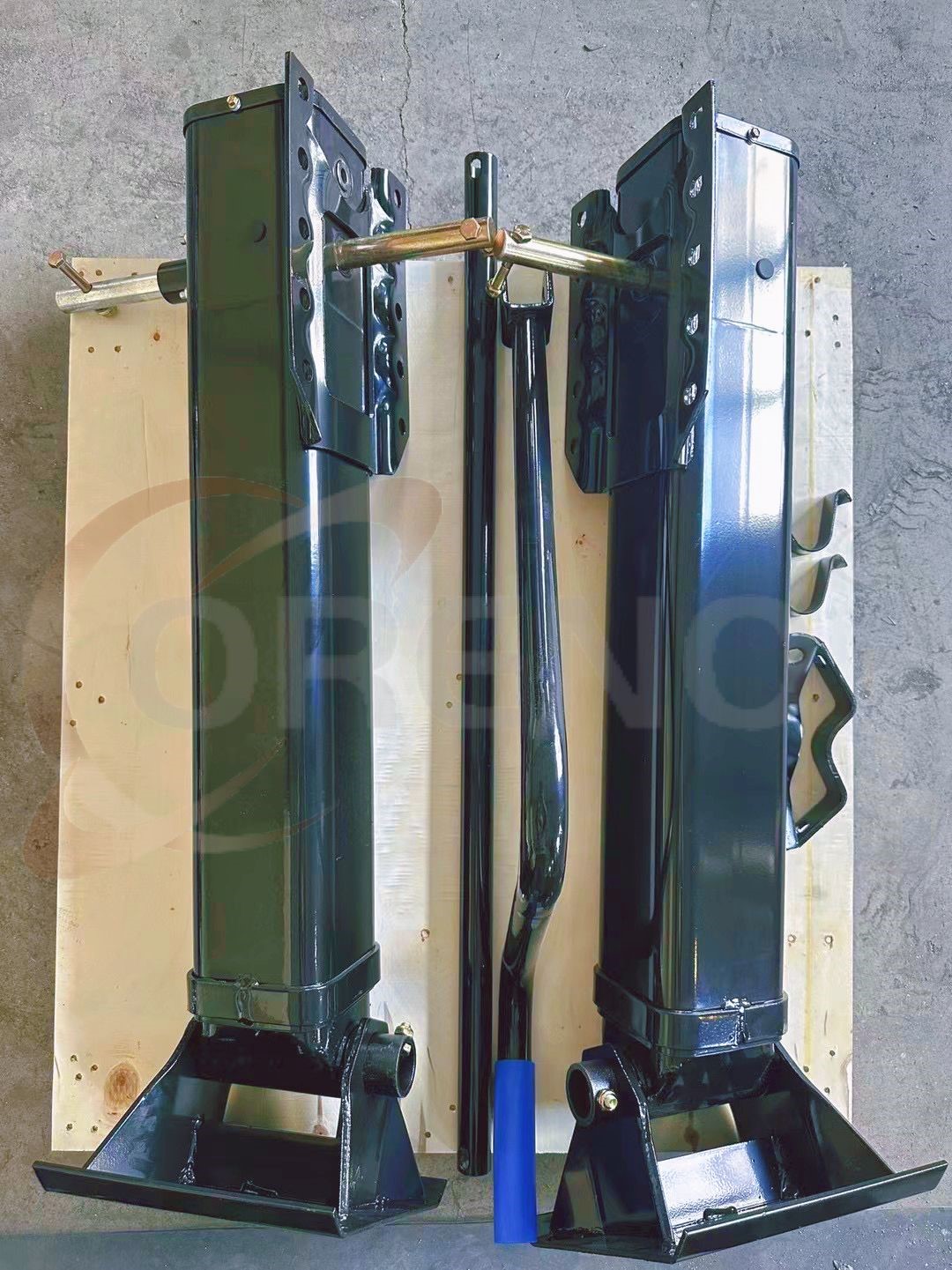 ORENO Trailer Customization- Thickened Landing Gear
