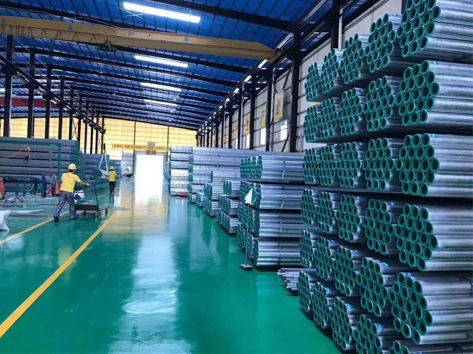 Zinc ingots and lead ingots are common non-ferrous metal materials with a wide range of applications.