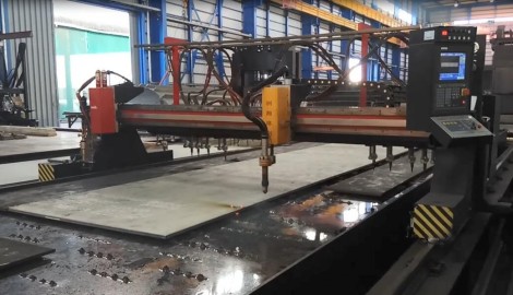 CNC Flame/Plasma Cutting Machine