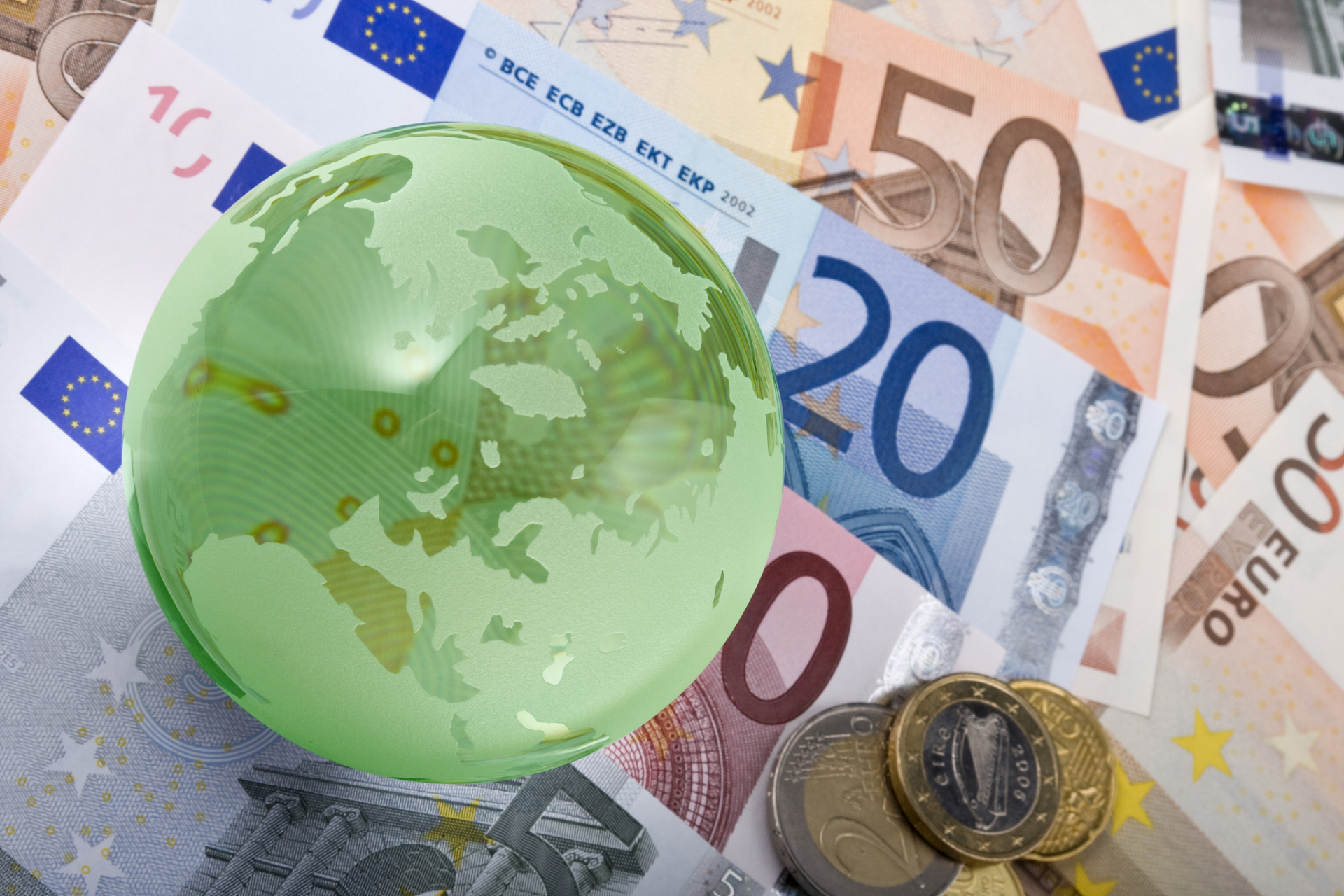 European Carbon Prices Stay Above €80/t in August European Carbon Prices Stay Above €80/t in August