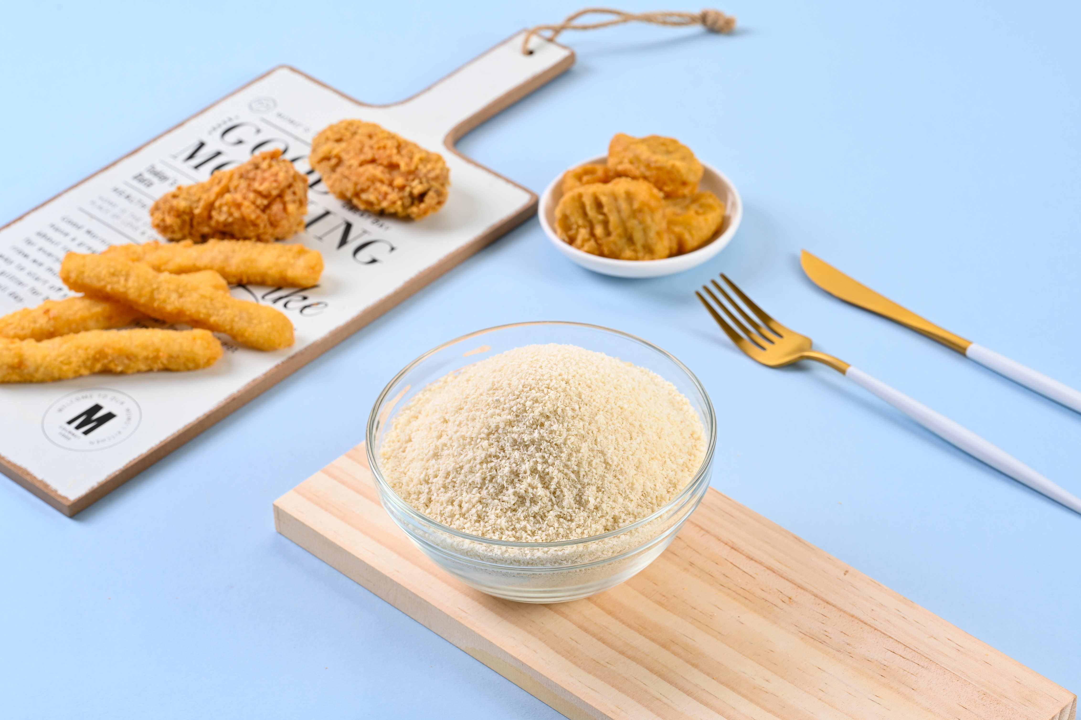 white bread crumbs
