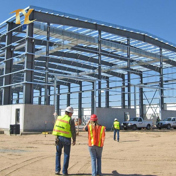 Low Cost Light-Weight Prefabricated Steel Structure Warehouse 