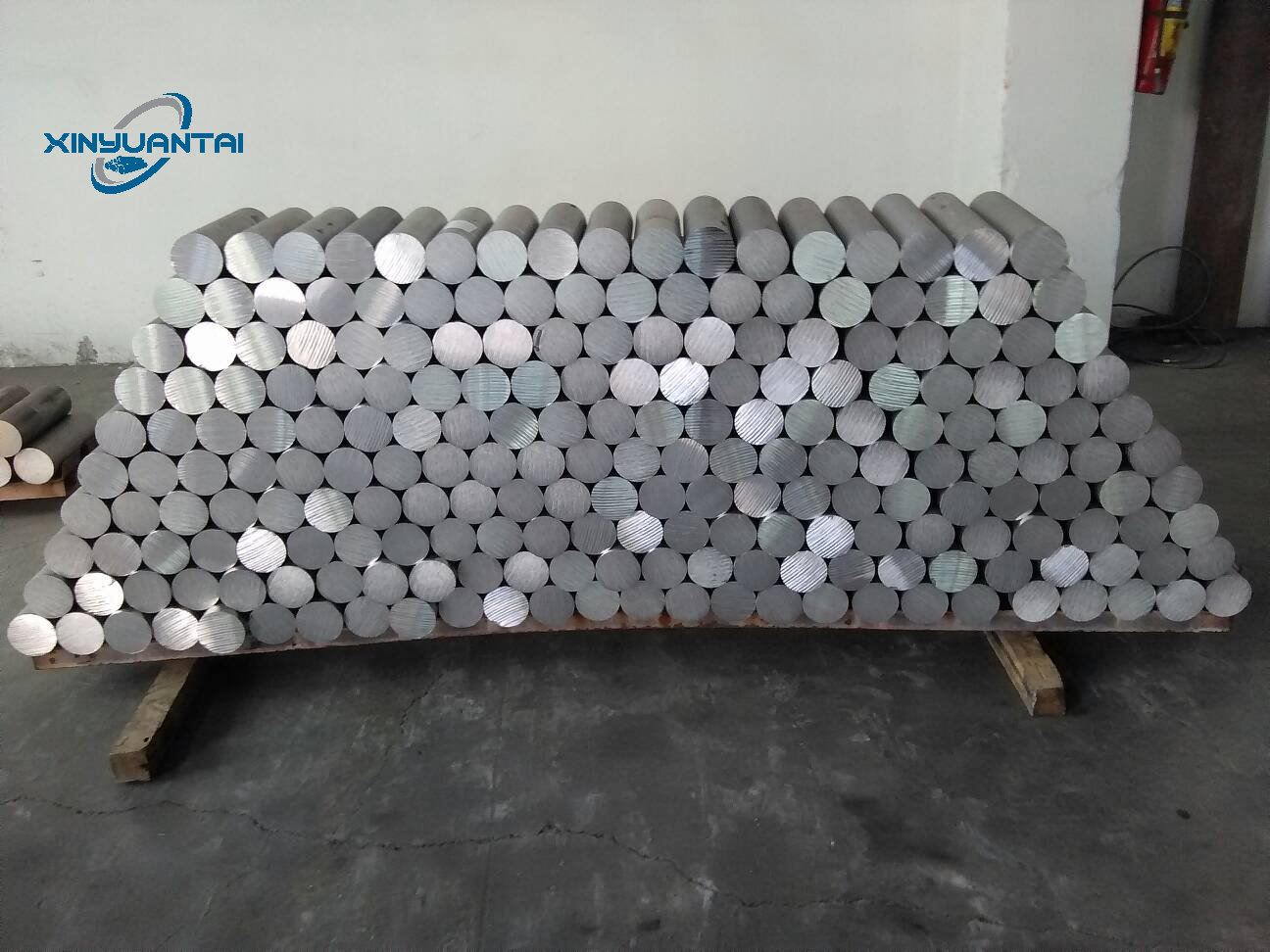 Aluminum Rod  6061 6063 6082 7075 7A09 2024 2017 3003 T5 T6 T651 Alloy Aluminium Aluminum Round Rod Bar Price