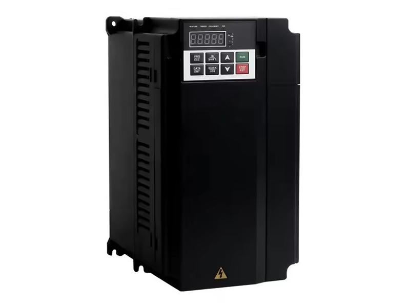 Инвертор солнечного насоса