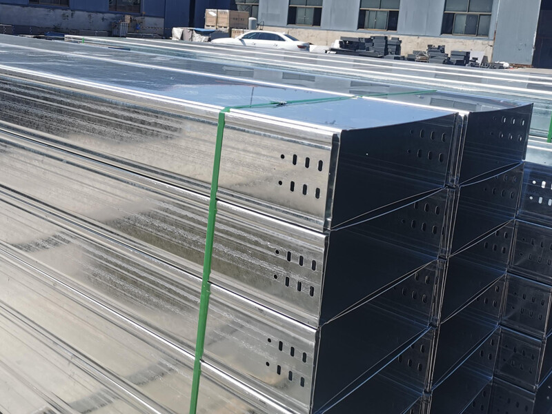 Hot Dip Galvanised Trunking