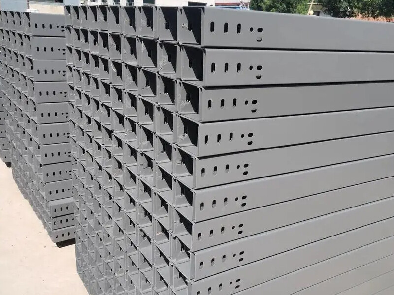 Fireproof cable tray