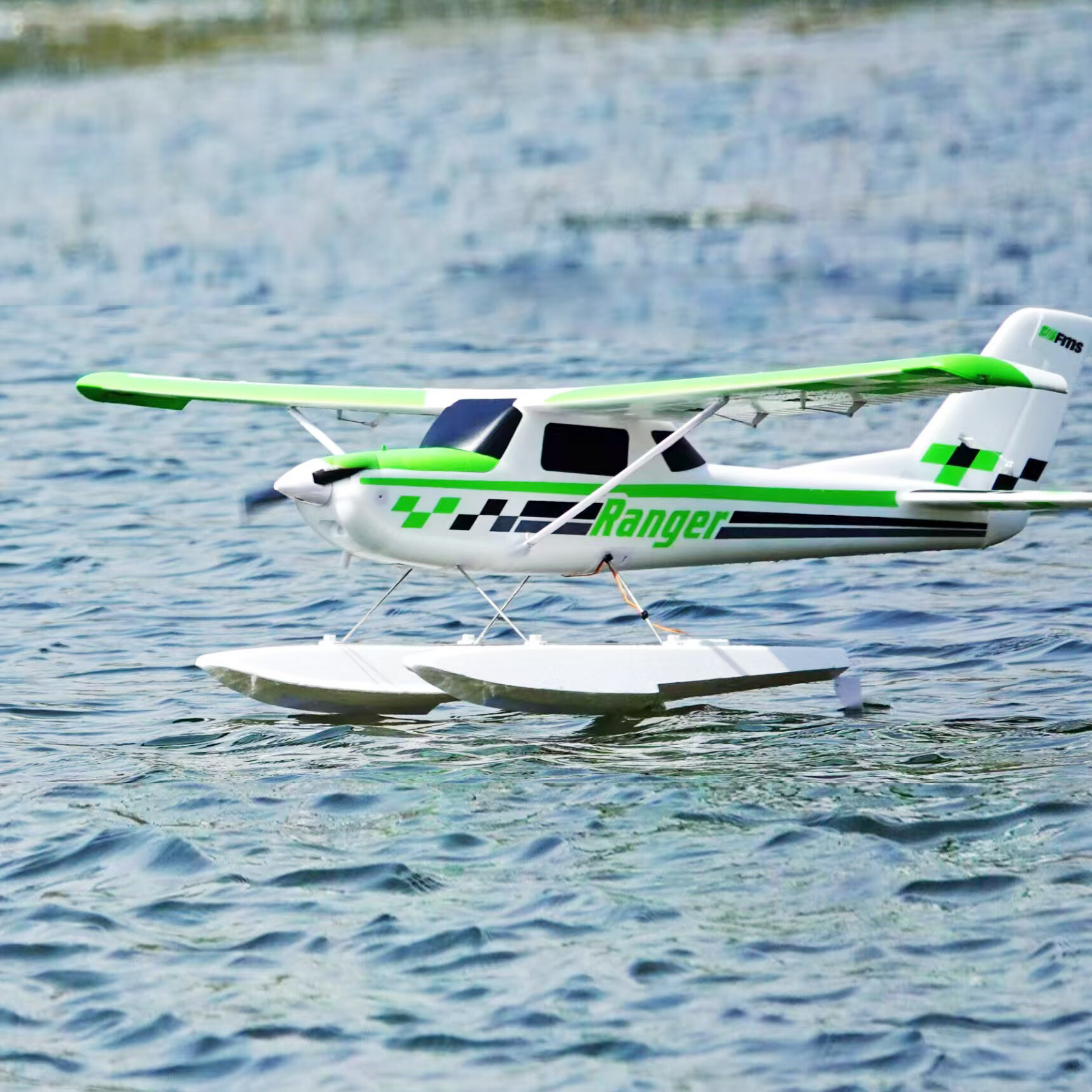 Customization of Large Fixed Wing Model Aircraft