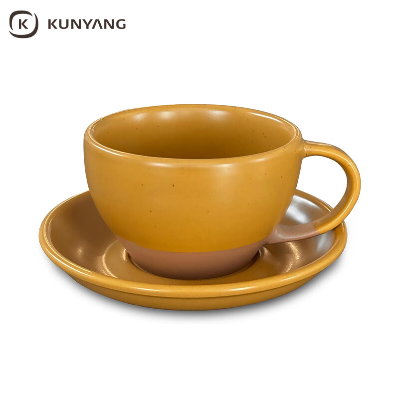 Cup and saucer set