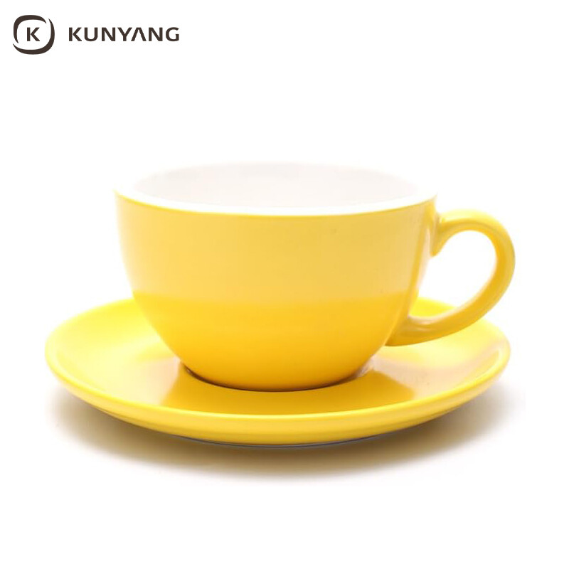 Cup and saucer set