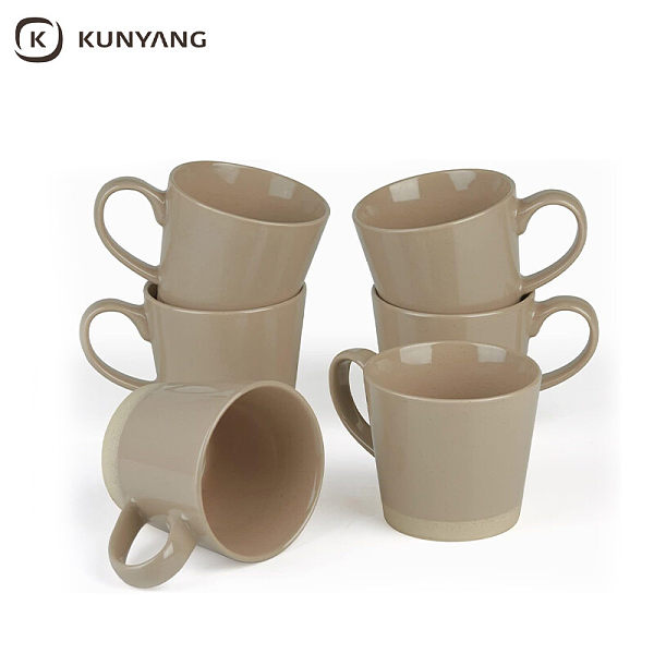 Cup and saucer set