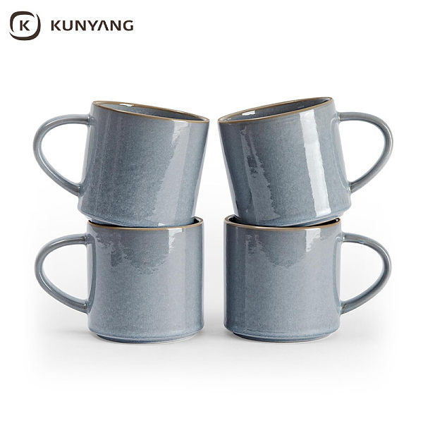 Cup and saucer set