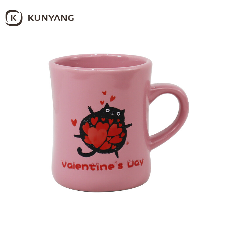 Waist-shaped Ceramic Mug