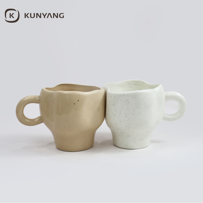 Special-shaped Ceramic Mug