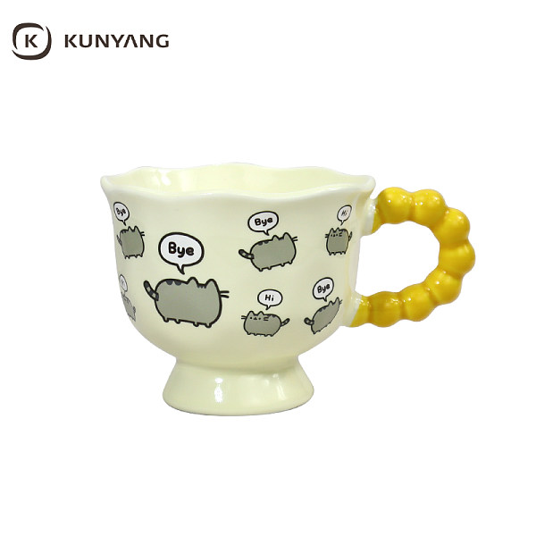 High-legged Ceramic Mug