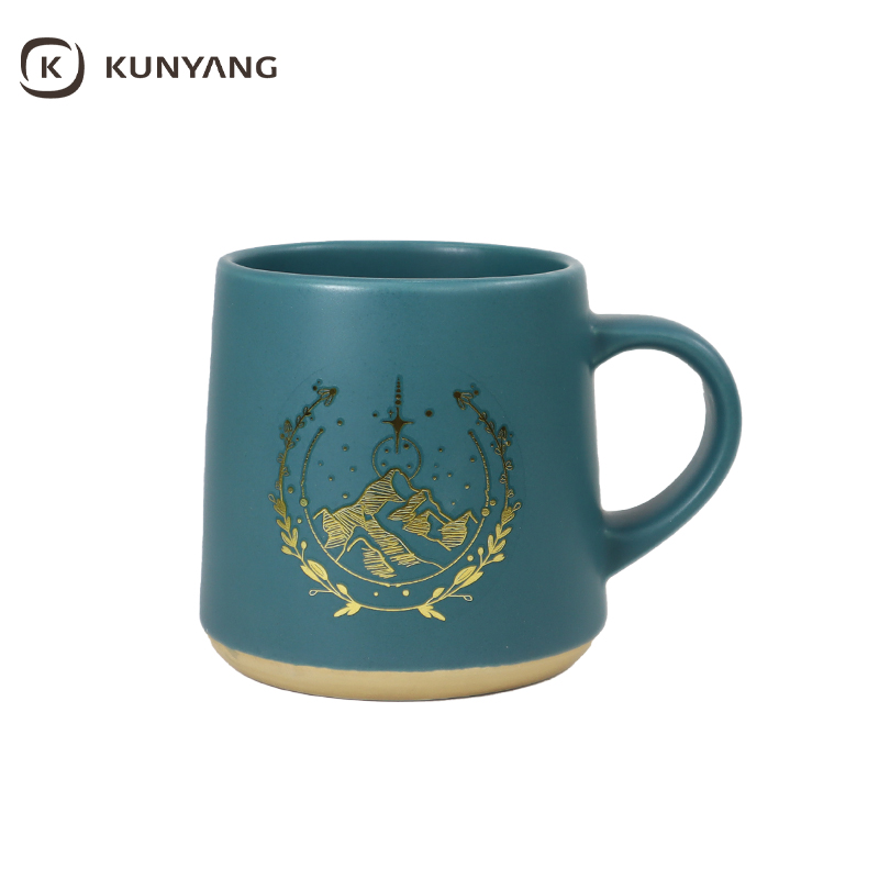 Pear-shaped Ceramic Mug