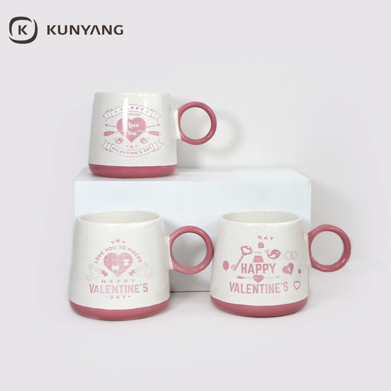 Pear-shaped Ceramic Mug