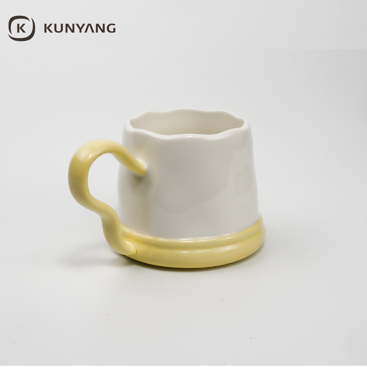 Special-shaped Ceramic Mug