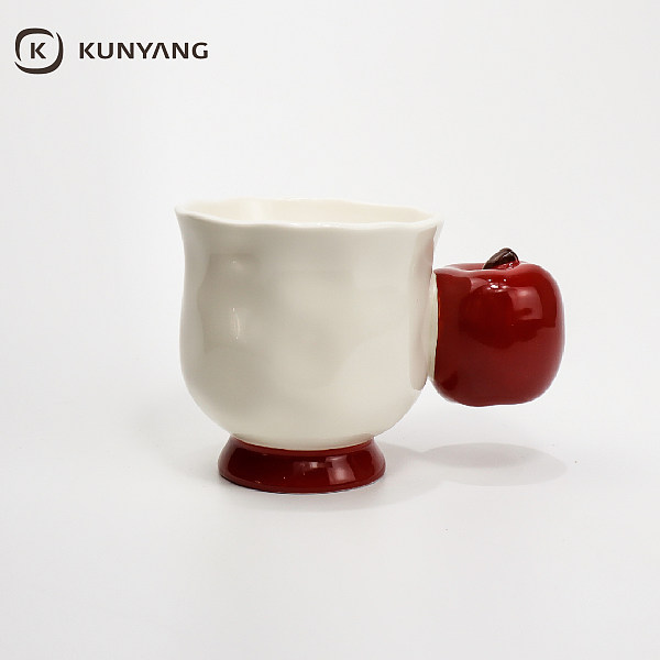 Special-shaped Ceramic Mug