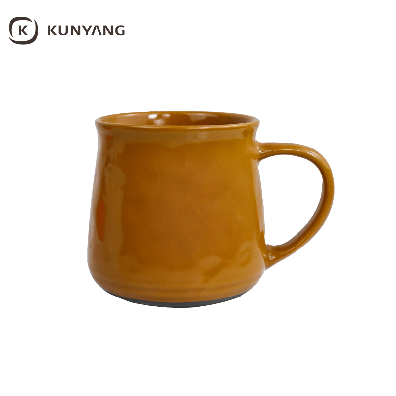 Pear-shaped Ceramic Mug