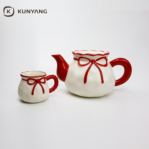 Ceramic Tea Pot