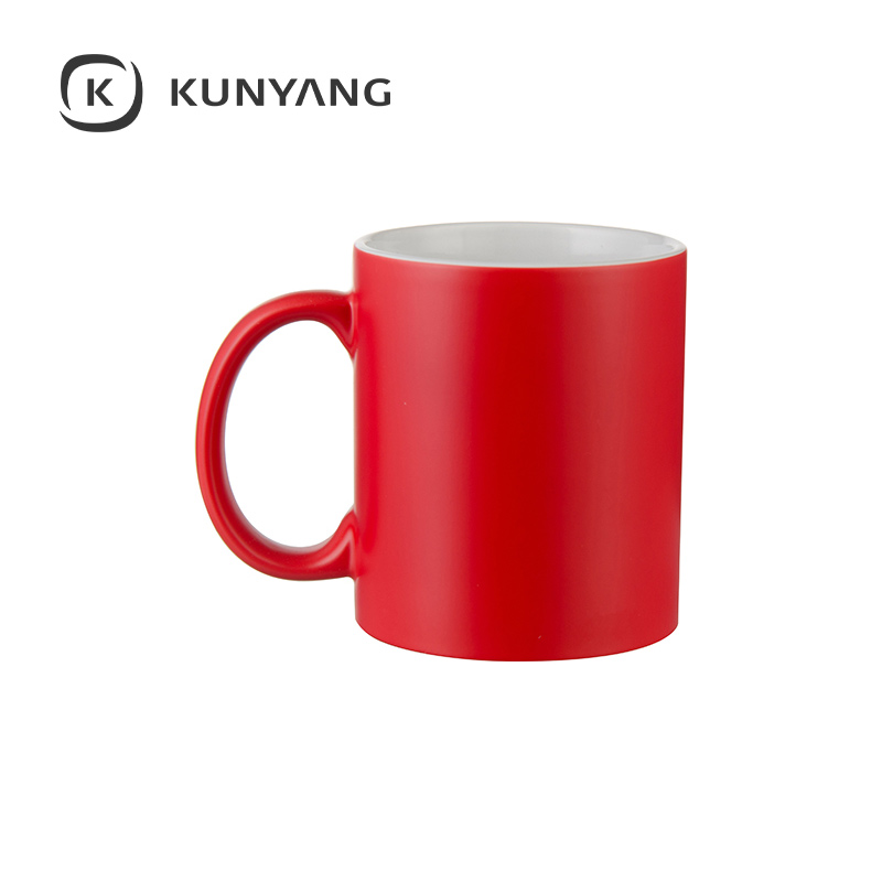 11oz Semi Glossy Color Changing Mug Red