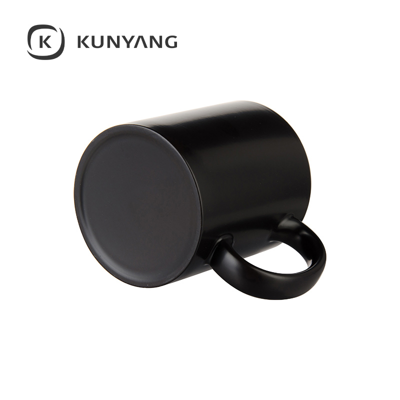 11oz Semi Glossy Color Changing Mug Black