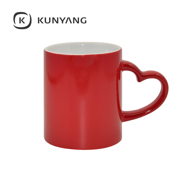 11oz Full Color Changing Mug with Heart Handle Red