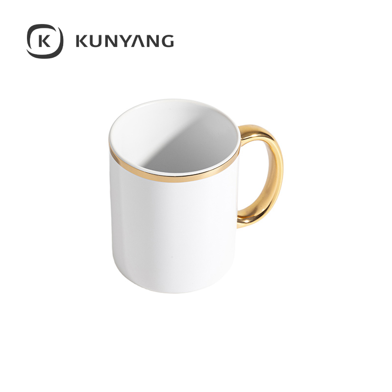 Metallic Rim & Handle Ceramic Mug