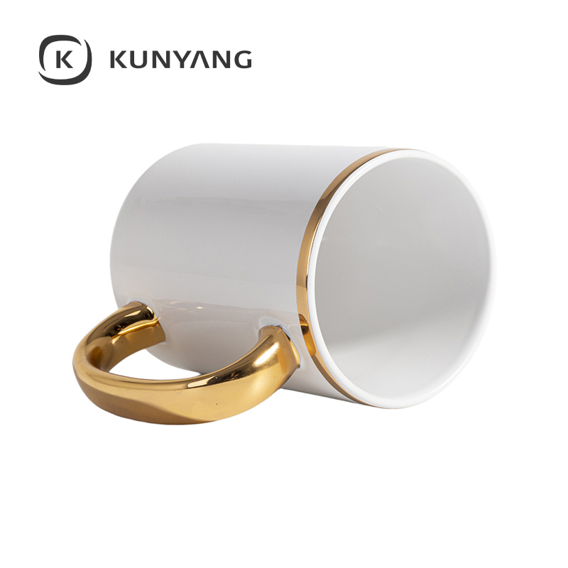 Metallic Rim & Handle Ceramic Mug