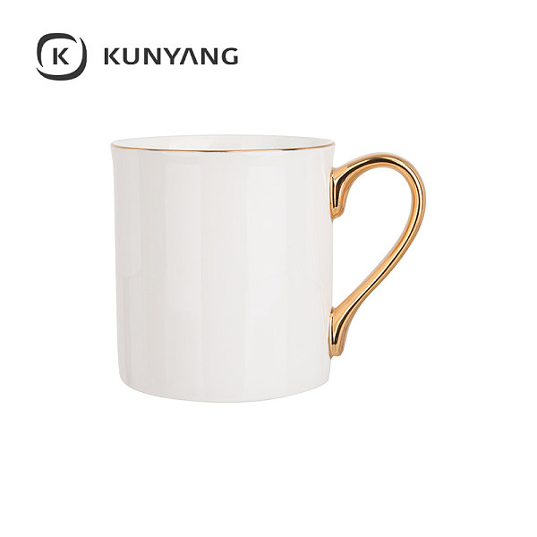 Metallic Rim & Handle Ceramic Mug
