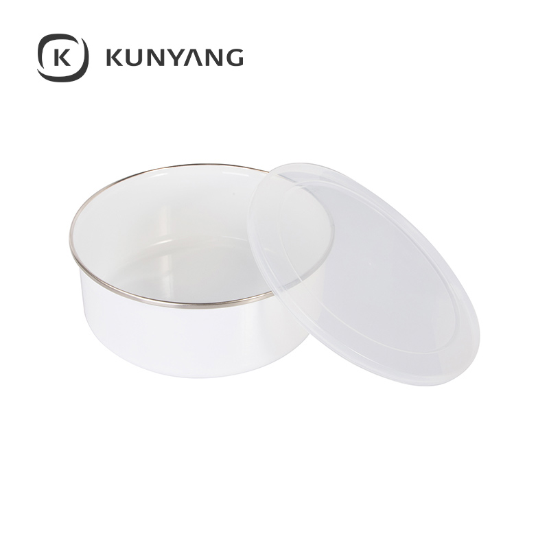 Enamel Bowl w/Lid