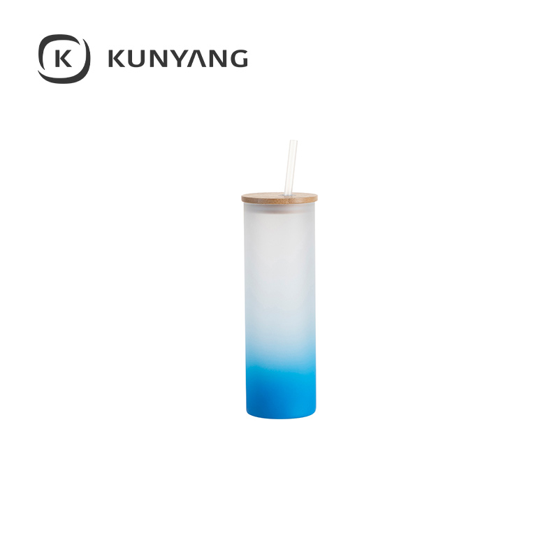 20oz/600ml Glass Skinny Tumbler w/Straw & Bamboo Lid Light Blue