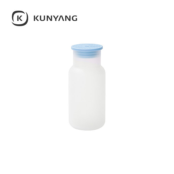 18oz/550ml Frosted Glass Tumbler w/Lid Light Blue