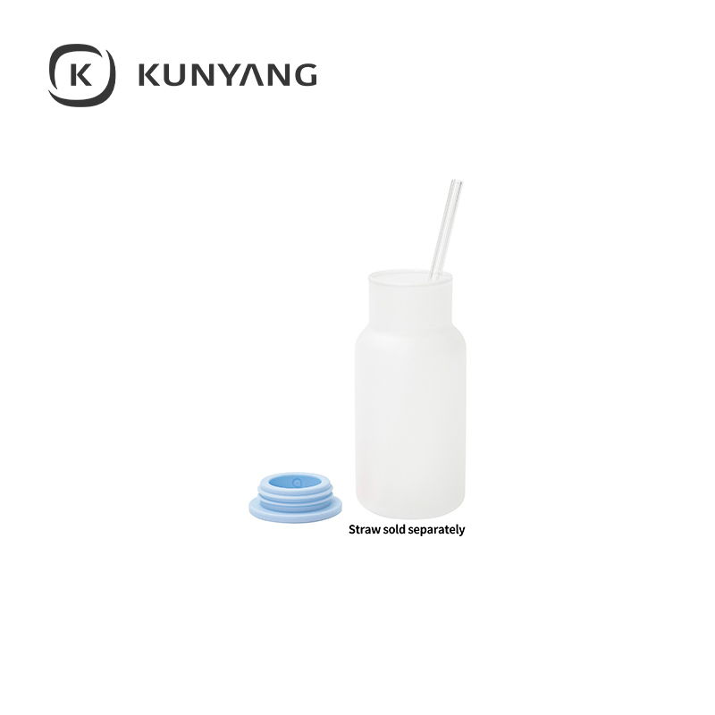 18oz/550ml Frosted Glass Tumbler w/Lid Light Blue
