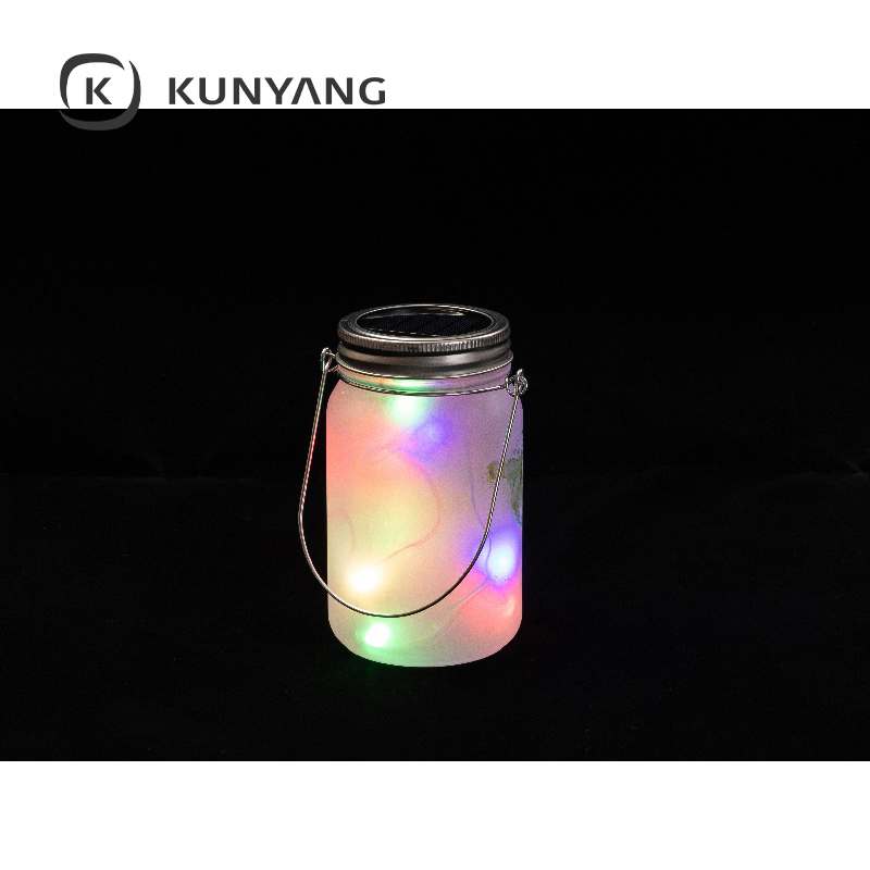 15oz/450ml Mason Jar w/Lantern Lid and Metal Handle White