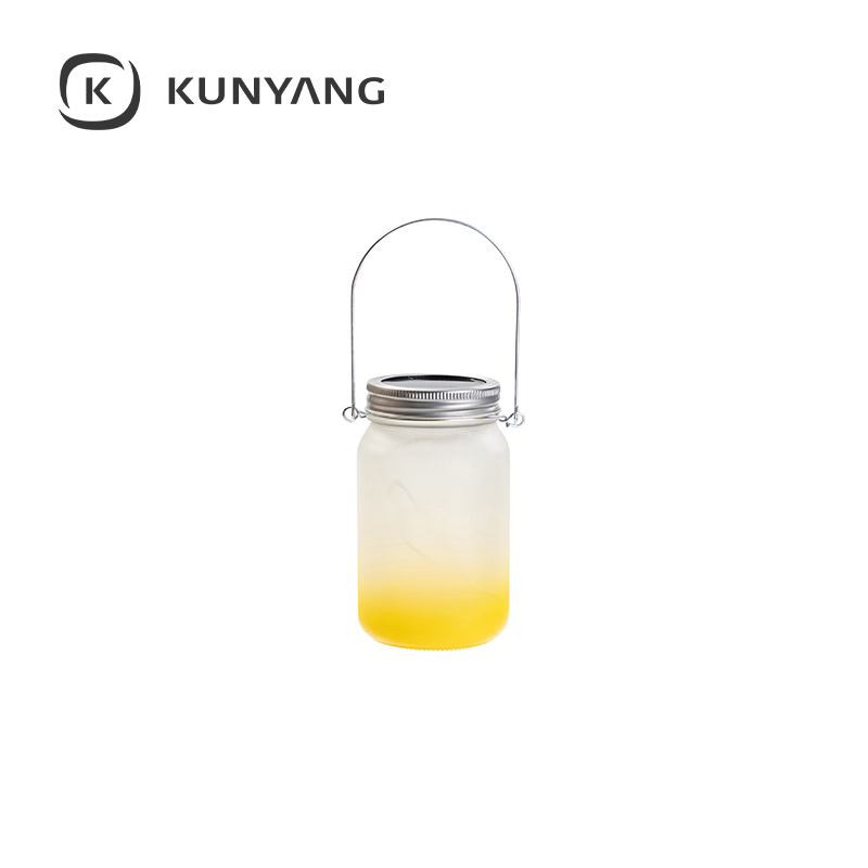 15oz/450ml Mason Jar w/Lantern Lid and Metal Handle Yellow