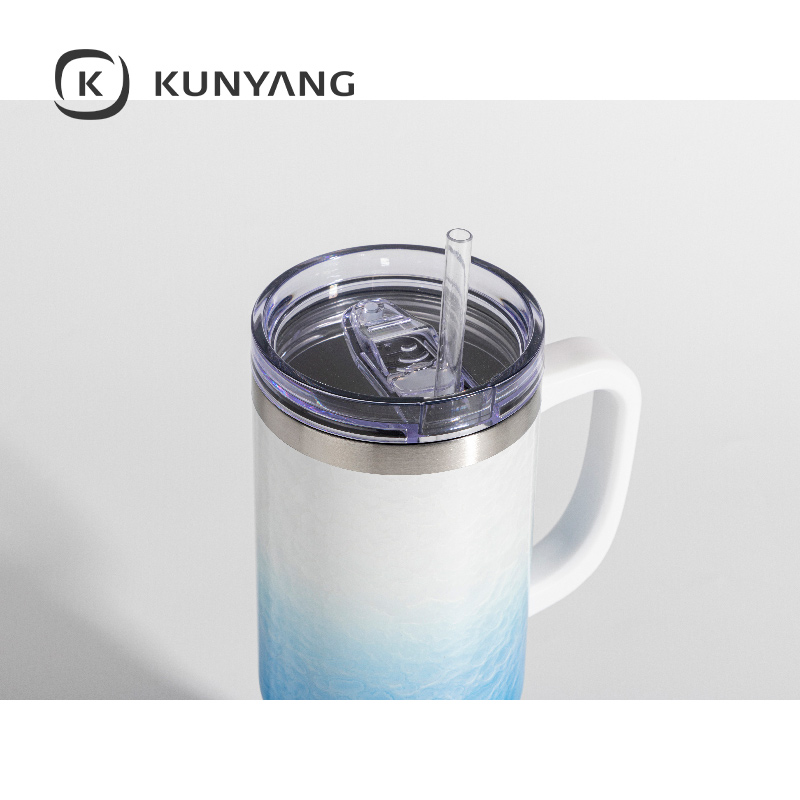 White Handle Puffy Cloud Stainless Steel Travel Tumbler with Lid & Straw Light Blue