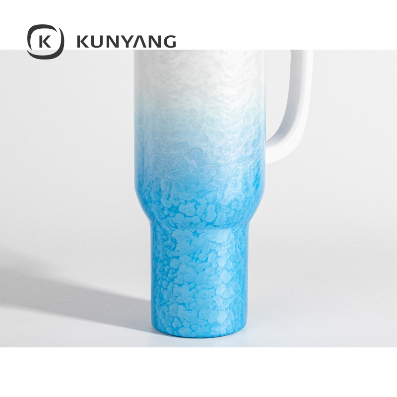 White Handle Puffy Cloud Stainless Steel Travel Tumbler with Lid & Straw Light Blue