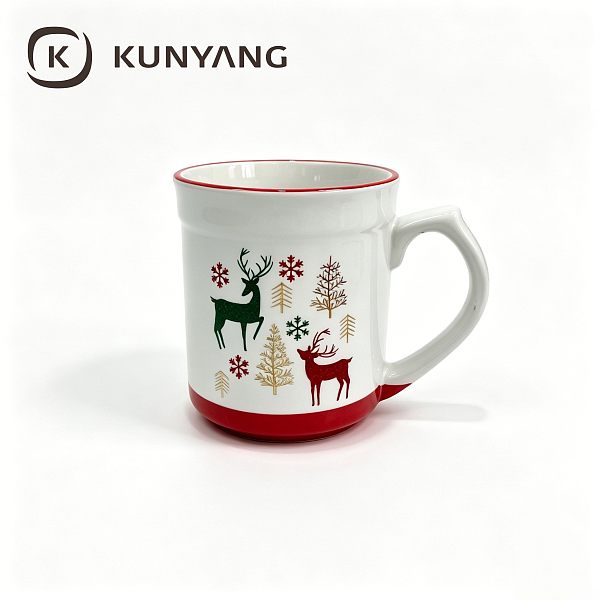 High Quality Christmas Theme Porcelain Mug with Reindeer & Gold Tree Printing for Seasonal Promotion Gift