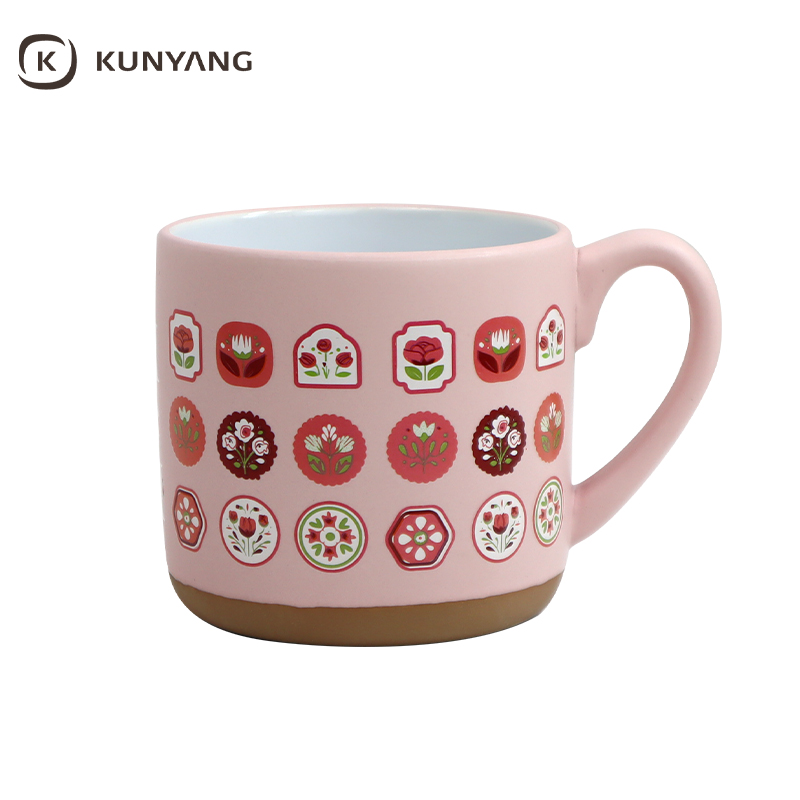 Custom Mother's Day Round Floral Icon Pink Ceramic Mug