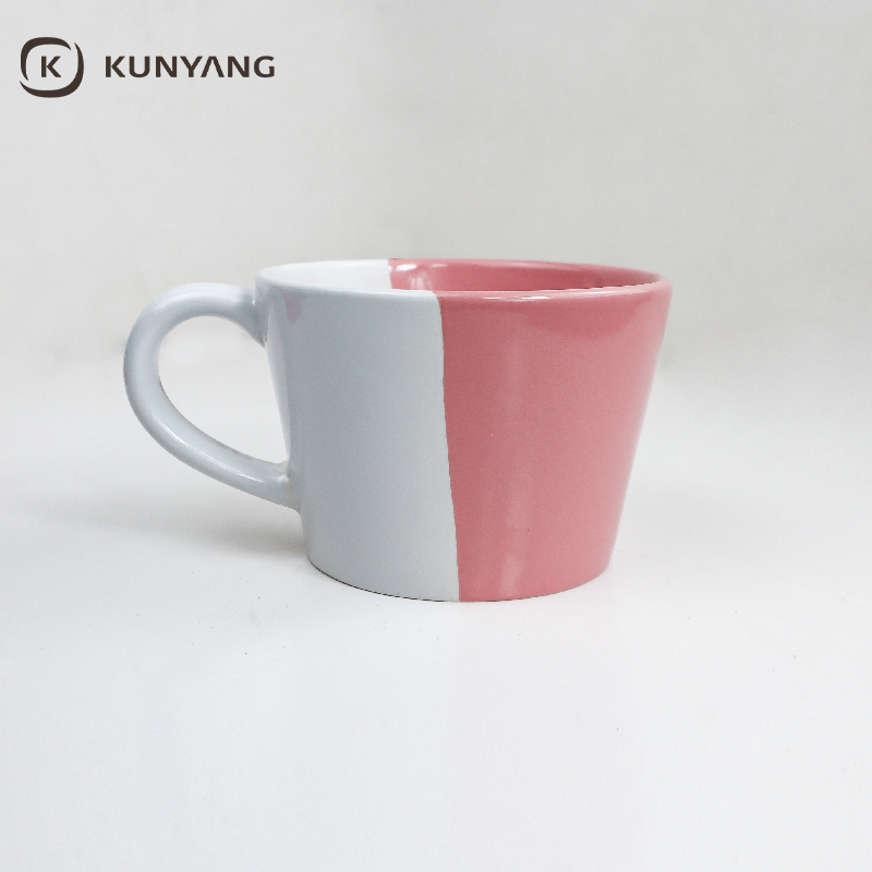 Wholesale Two-Tone Split Color Mother Day Pattern Ceramic Cup