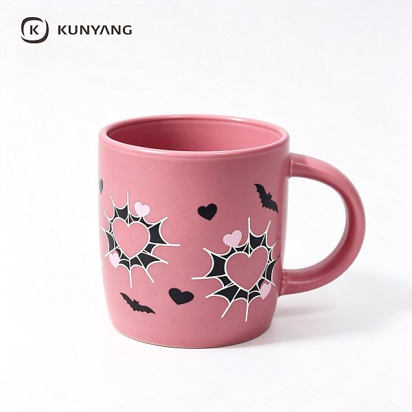 Halloween Bat Heart Pink Mug