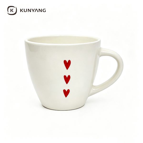 Three Red Hearts Minimalist Mug