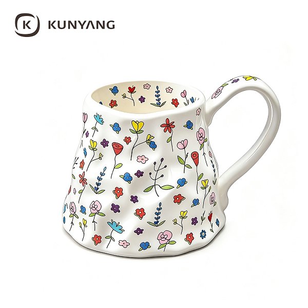 Vintage Tiny Floral Pattern Ceramic Mug