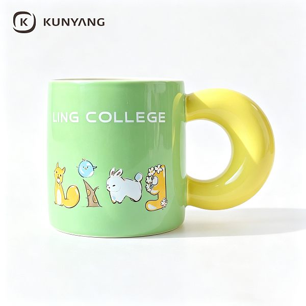 Two Tone Big Round Handle Letter Print Ceramic Mug