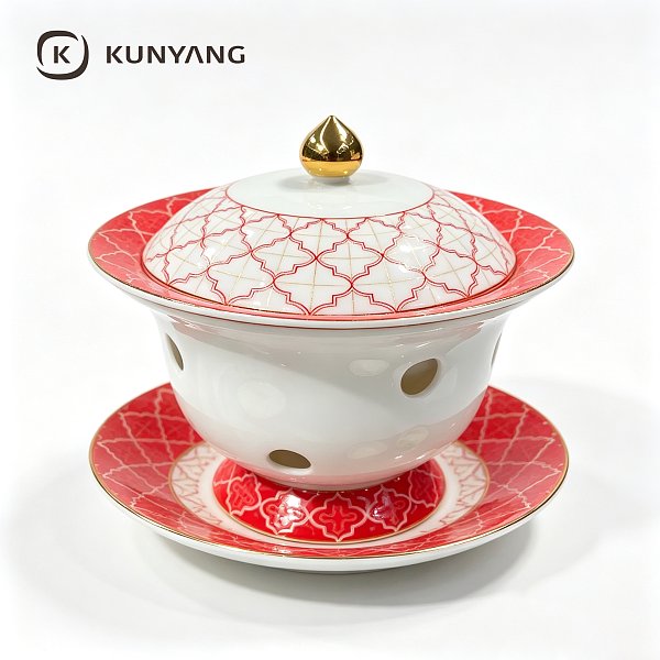 Red Geometric Pattern Chinese Porcelain Gaiwan Tea Set