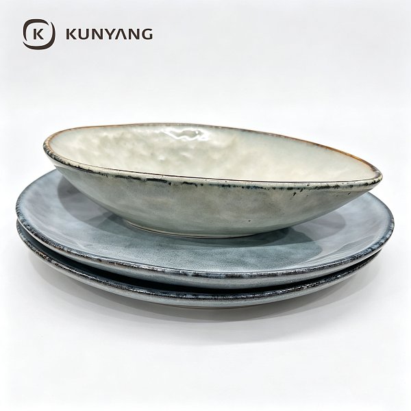 Glaze Gradient Ceramic Plate & Bowl Set