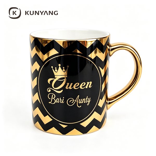 Queen Gold Chevron Ceramic Mug