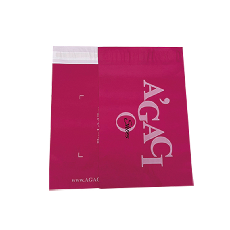 pink mailer bag