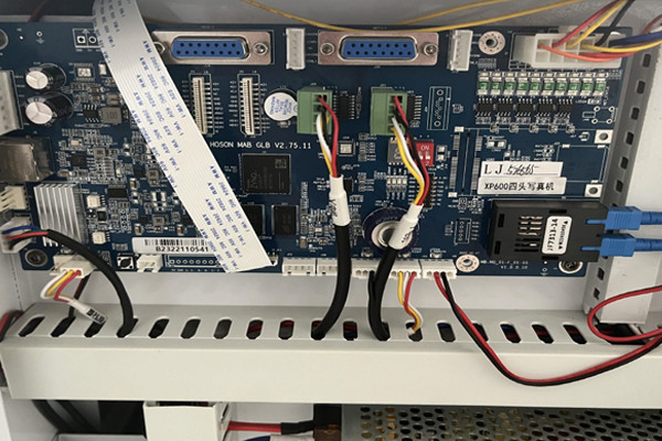 A3 UV-DTF (7).jpg Printer controlled by Hoson board system